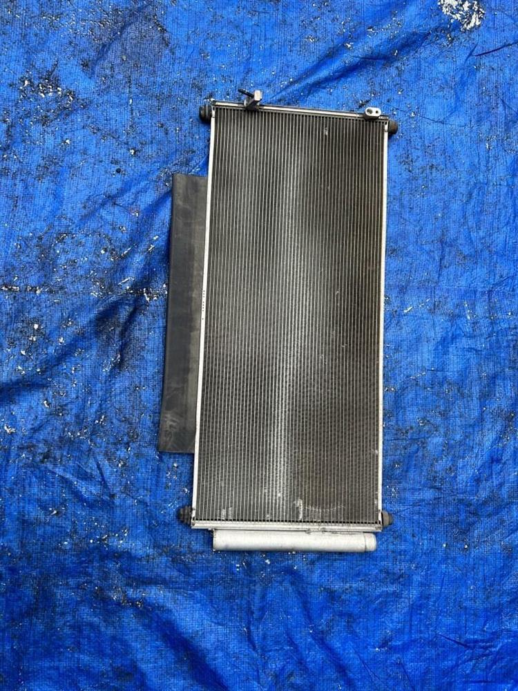 Радиатор кондиционера Хонда Фит в Перми 240686