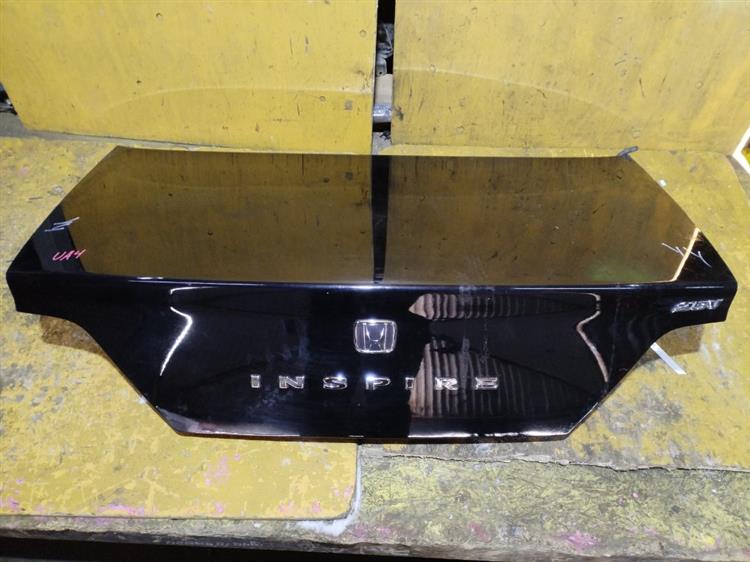 Крышка багажника Хонда Инспаер в Перми 710301